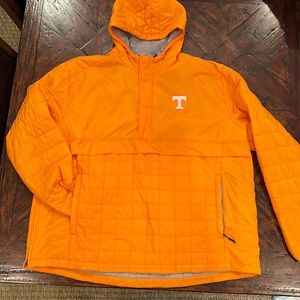 Men’s 3XL Cutter and Buck Orange Quilted Half-zip Hooded Pullover.